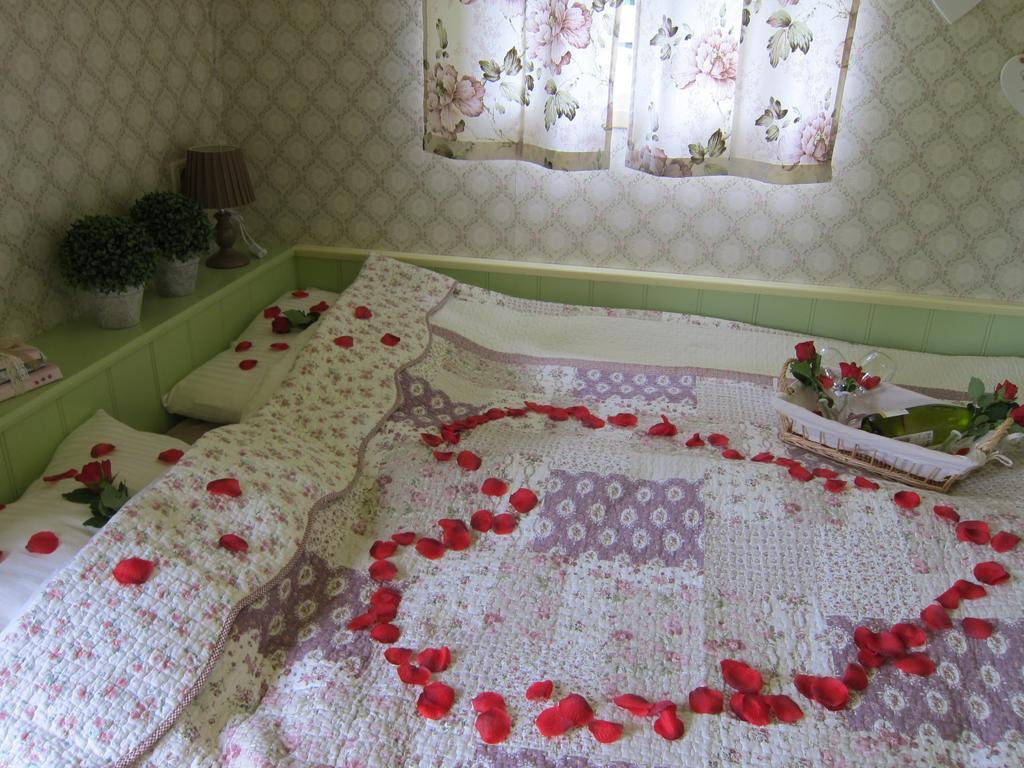 Pipowagen Minicamping De Linde Merselo Kamer foto