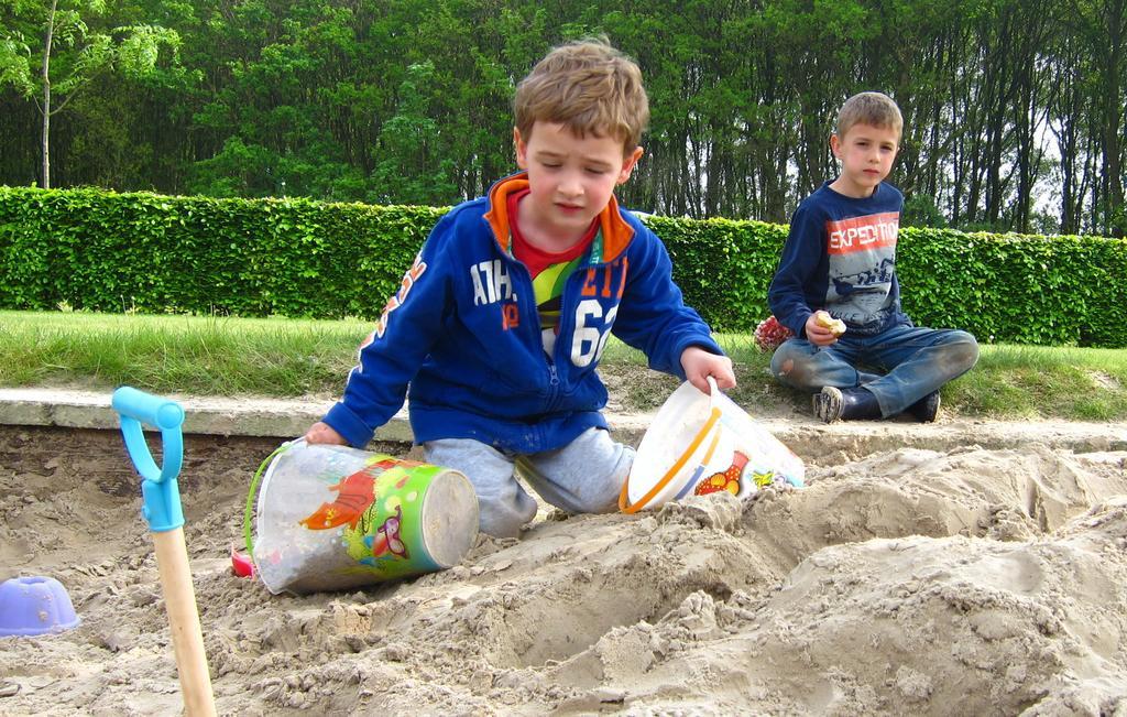 Pipowagen Minicamping De Linde Merselo Buitenkant foto